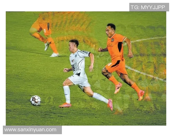 探索绿茵场上的传奇人物足球明星传记全景解析 探索绿茵场上的传奇人物足球明星传记全景解析